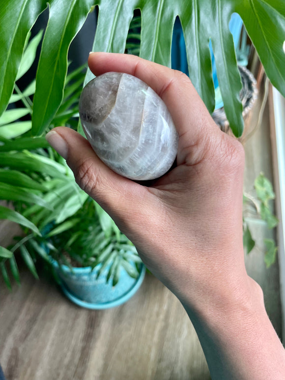 Chevron Amethyst Palmstone